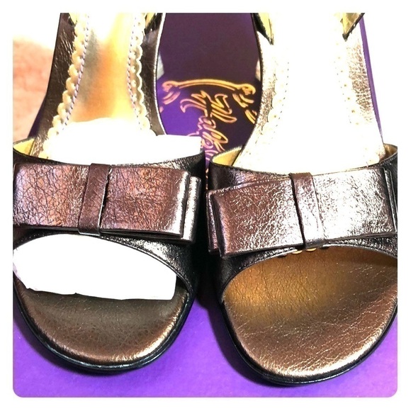 NEW-HALE Bob Acrylic Heels Brown Slingback Sandals - Picture 7 of 8